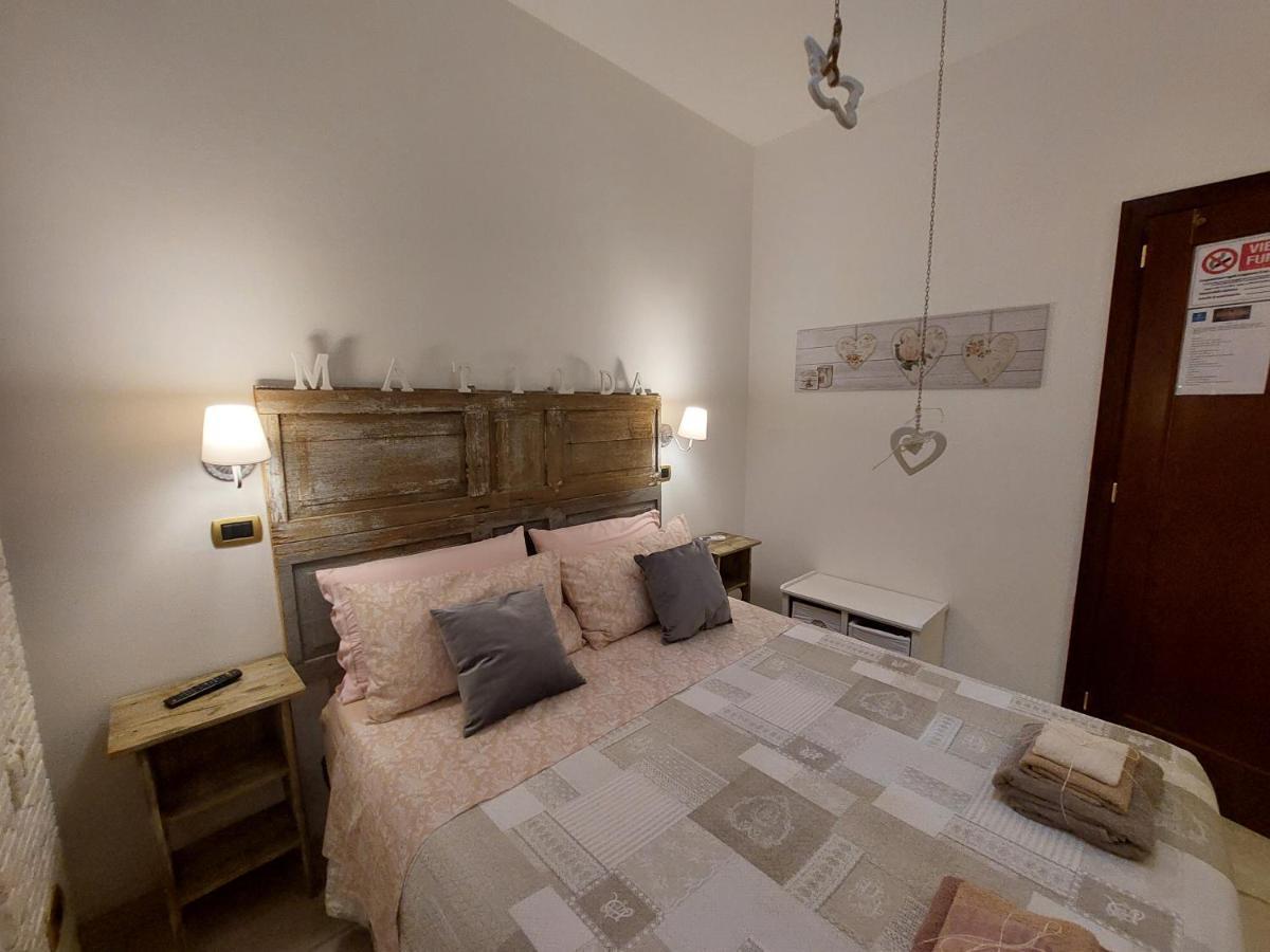 Mama Dami Bed & Breakfast Маруджо Екстериор снимка