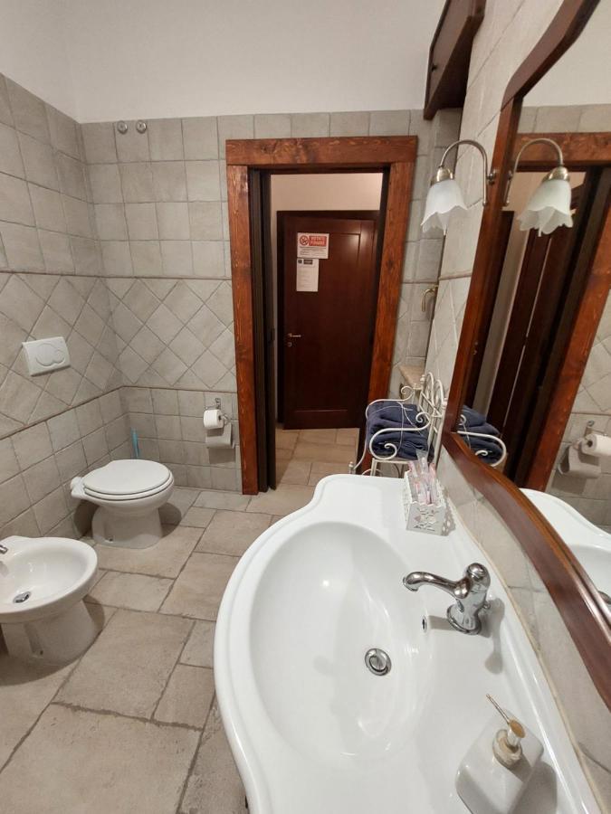 Mama Dami Bed & Breakfast Маруджо Екстериор снимка